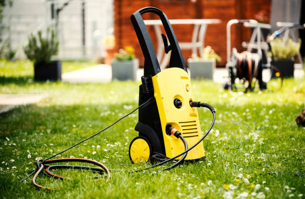 Best Animal Enclosure Cleaning  in Wichita Falls, TX